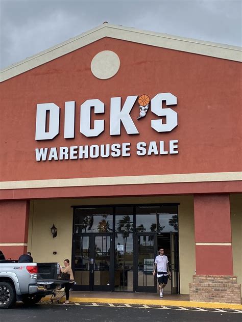 ABOUT Dick&39;s Warehouse Sale AT Green Ridge Plaza Shopping. . Dicks warehouse sale pompano beach photos